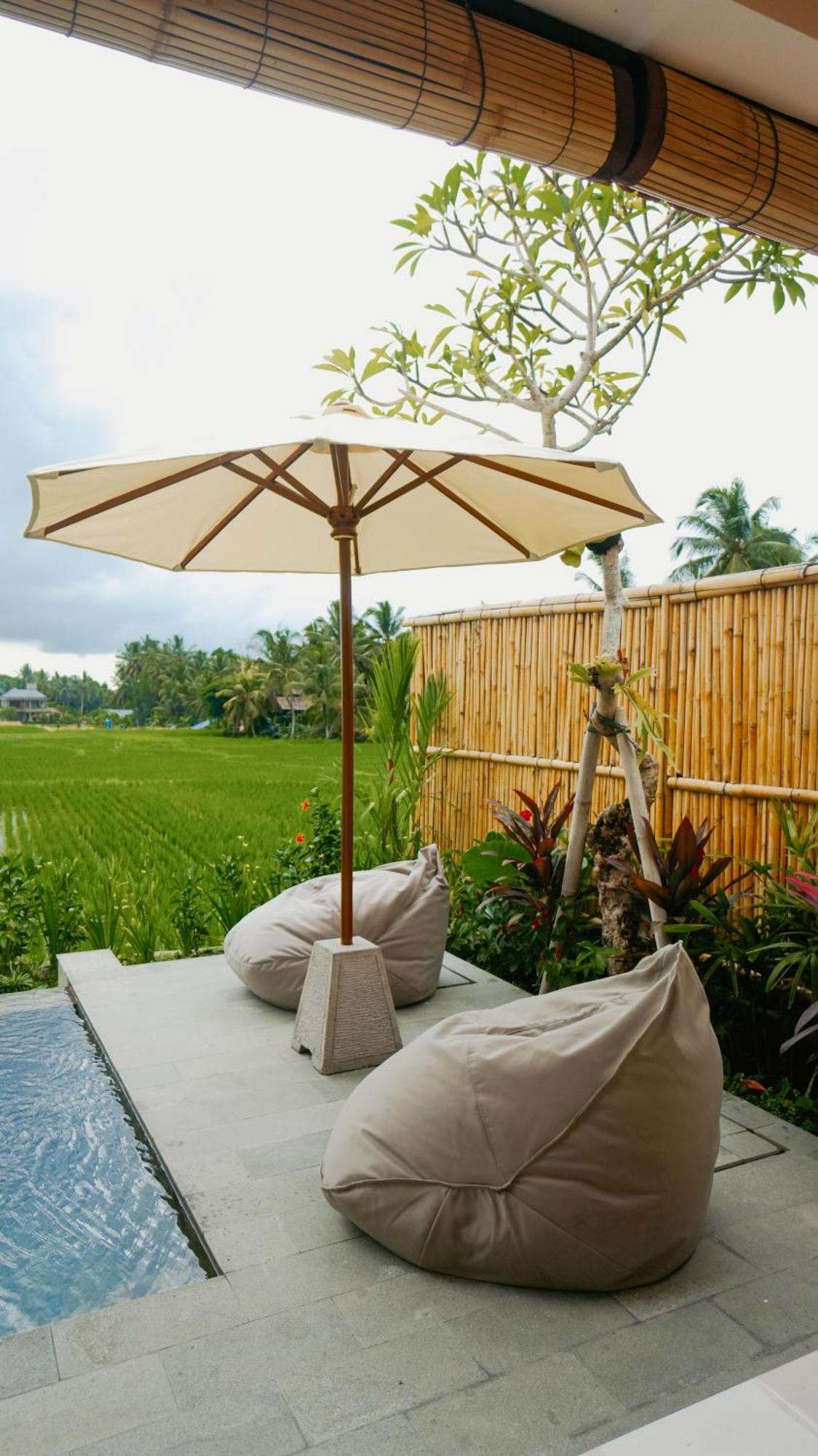 Uma Rimbun Pool By Uniquecations Villa